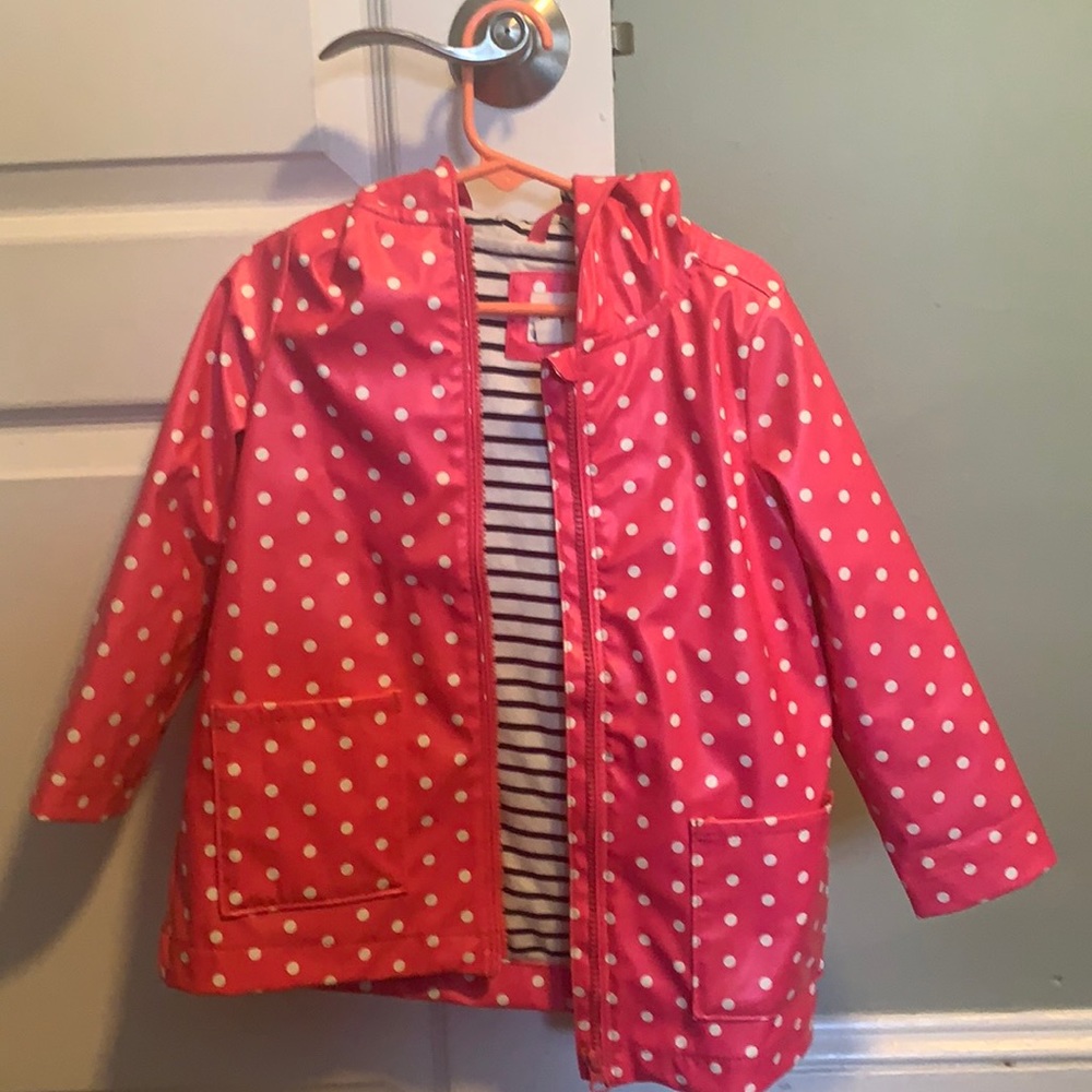 Gap raincoat